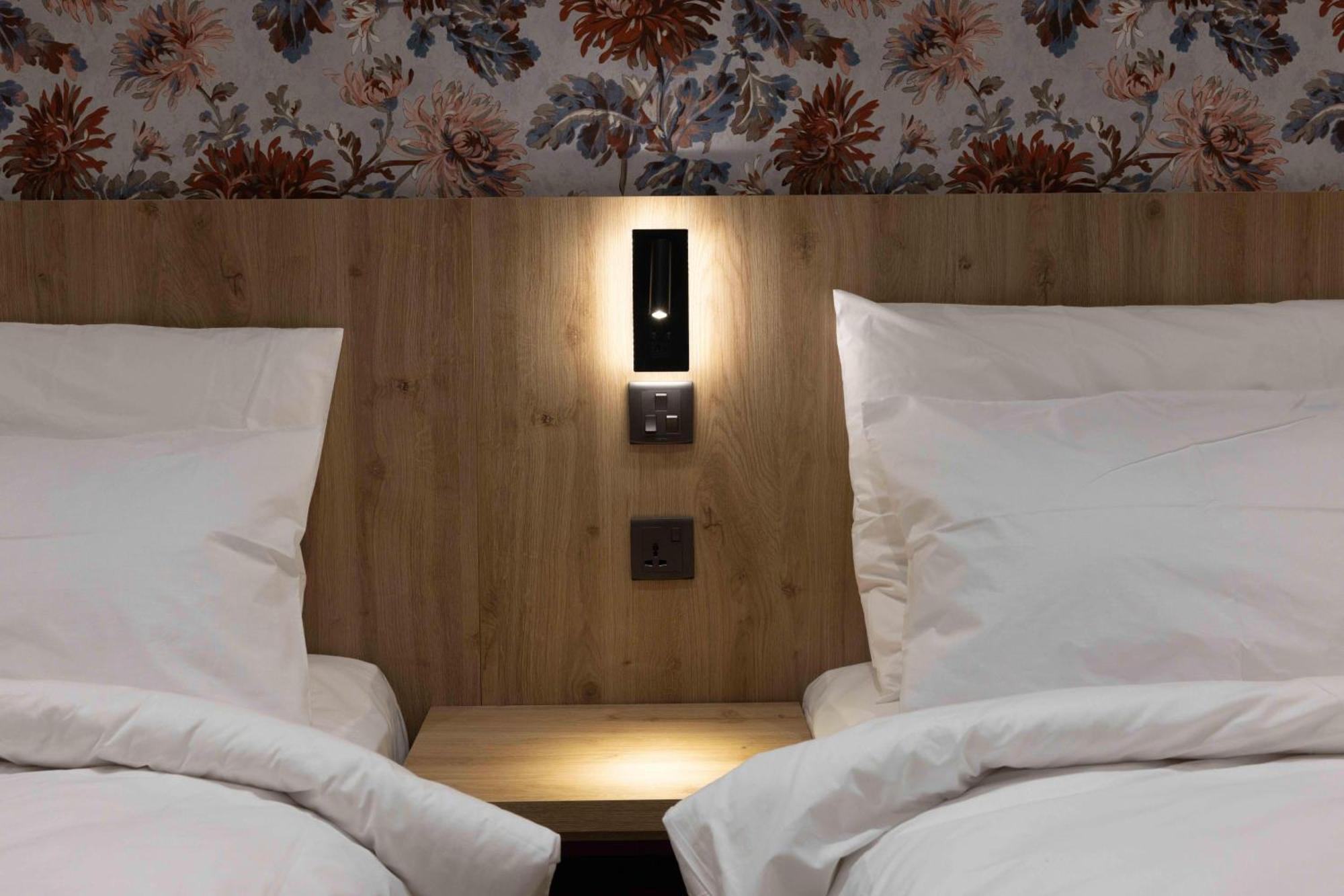 University Boutique Rooms ムサイダ エクステリア 写真
