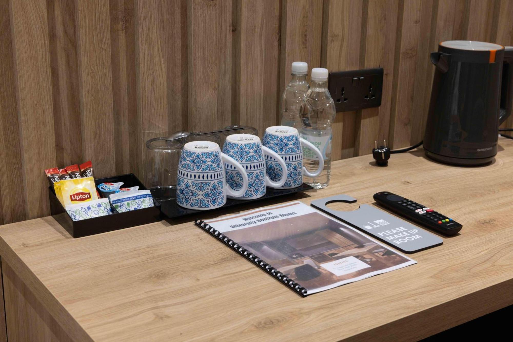 University Boutique Rooms ムサイダ エクステリア 写真